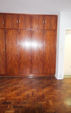 Casa à venda com 181m², 2 quartos e 2 vagasQuarto 1