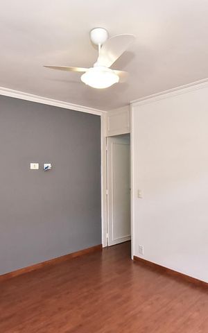 Casa de condomínio para alugar com 300m², 4 quartos e 5 vagasSuíte 2