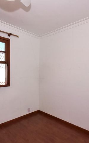 Casa de condomínio para alugar com 300m², 4 quartos e 5 vagasSuíte 1