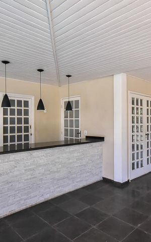 Casa de condomínio para alugar com 300m², 4 quartos e 5 vagasÁrea comum