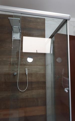 Casa à venda com 260m², 4 quartos e 2 vagasBanheiro da Suíte 4