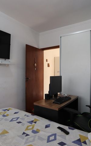Casa à venda com 260m², 4 quartos e 2 vagasQuarto 