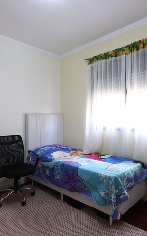 Casa à venda com 260m², 4 quartos e 2 vagasQuarto 2
