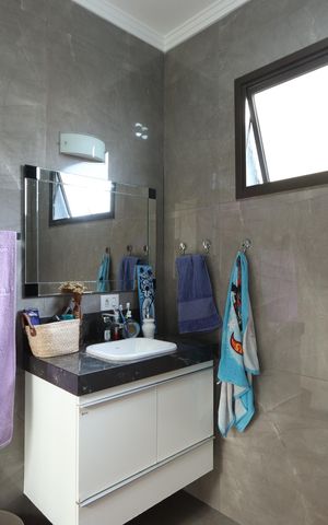 Casa à venda com 260m², 4 quartos e 2 vagasBanheiro Social