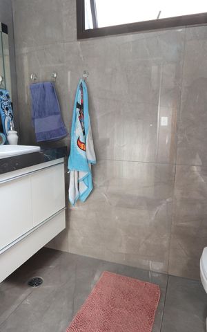 Casa à venda com 260m², 4 quartos e 2 vagasBanheiro Social