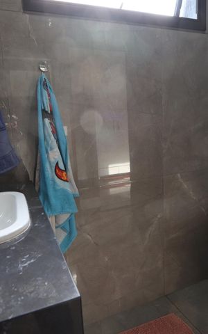 Casa à venda com 260m², 4 quartos e 2 vagasBanheiro Social