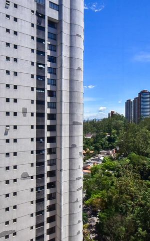 Apartamento à venda com 288m², 4 quartos e 4 vagasVista