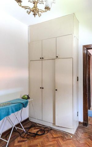 Casa à venda com 352m², 6 quartos e 4 vagasQuarto 3