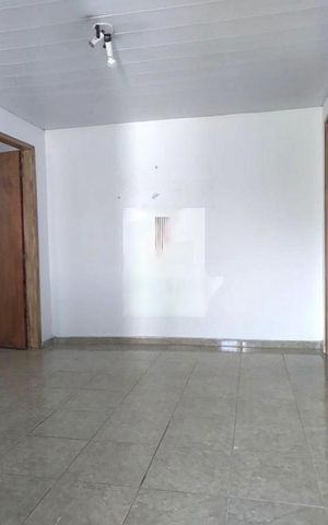 Casa à venda com 90m², 2 quartos e 4 vagas
