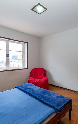 Casa à venda com 720m², 8 quartos e 8 vagas Casa à venda com 720m², 8 quartos e 8 vagasSuíte