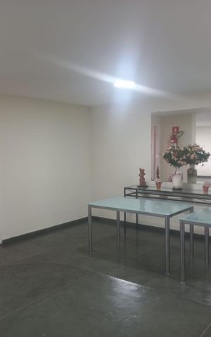 Apartamento à venda com 82m², 3 quartos e 1 vaga Apartamento à venda com 82m², 3 quartos e 1 vagaÁrea comum