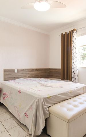 Casa à venda com 300m², 3 quartos e 4 vagas Casa à venda com 300m², 3 quartos e 4 vagasQuarto 1