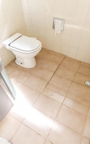 Casa à venda com 300m², 3 quartos e 4 vagas Casa à venda com 300m², 3 quartos e 4 vagasBanheiro da Edícula