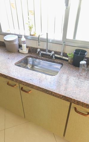 Casa à venda com 300m², 3 quartos e 4 vagas Casa à venda com 300m², 3 quartos e 4 vagasCozinha