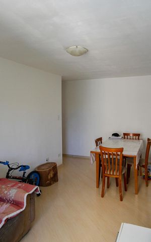 Apartamento à venda com 51m², 2 quartos e 1 vaga Apartamento à venda com 51m², 2 quartos e 1 vagaSala