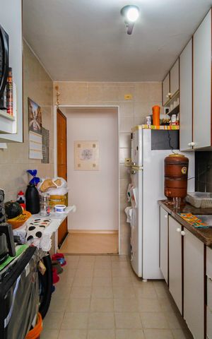 Apartamento à venda com 51m², 2 quartos e 1 vaga Apartamento à venda com 51m², 2 quartos e 1 vagaCozinha