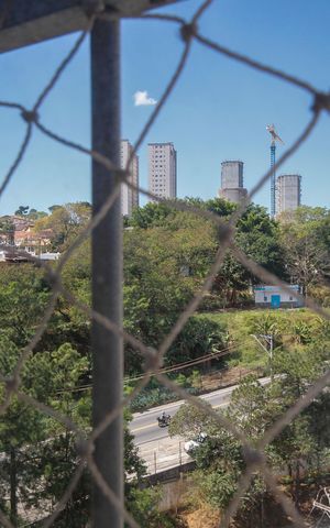 Apartamento à venda com 51m², 2 quartos e 1 vaga Apartamento à venda com 51m², 2 quartos e 1 vagaVista de Área de Serviço