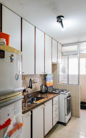 Apartamento à venda com 51m², 2 quartos e 1 vaga Apartamento à venda com 51m², 2 quartos e 1 vagaCozinha