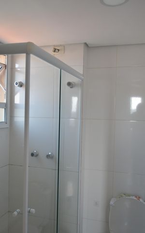 Apartamento à venda com 55m², 2 quartos e 1 vagaBanheiro Social