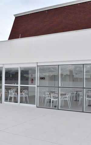 Studio à venda com 27m², 1 quarto e sem vagaÁrea comum - Salão de festas