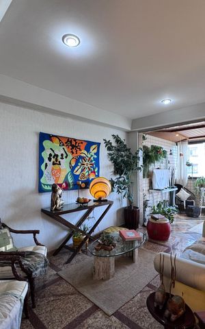 Apartamento à venda com 90m², 2 quartos e 1 vaga Apartamento à venda com 90m², 2 quartos e 1 vagaSala