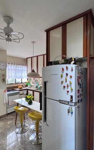 Apartamento à venda com 90m², 2 quartos e 1 vaga Apartamento à venda com 90m², 2 quartos e 1 vagaCozinha