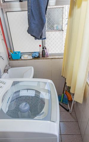 Apartamento à venda com 64m², 2 quartos e 1 vagaÁrea de Serviço