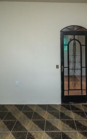 Casa para alugar com 360m², 2 quartos e 3 vagasSala