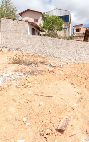 Casa para alugar com 360m², 2 quartos e 3 vagasQuintal