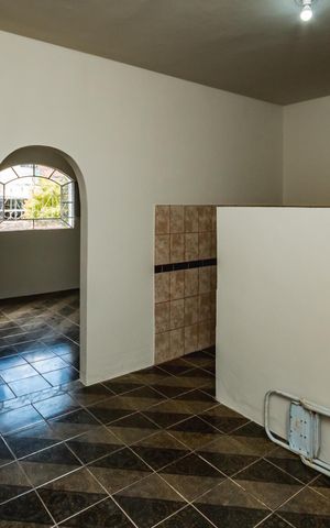Casa para alugar com 360m², 2 quartos e 3 vagasSala
