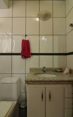 Apartamento para alugar com 188m², 4 quartos e 4 vagasSuíte 2 Banheiro