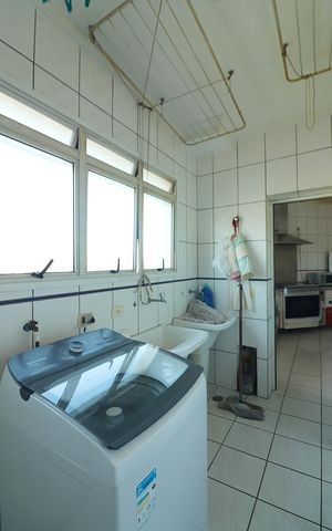 Apartamento para alugar com 188m², 4 quartos e 4 vagasÁrea de Serviço
