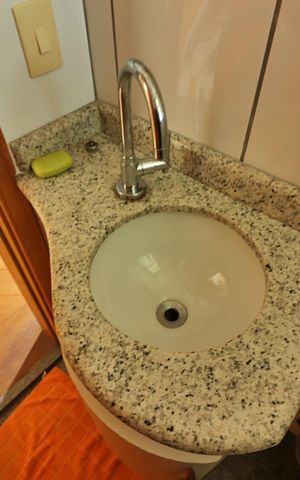 Apartamento para alugar com 188m², 4 quartos e 4 vagasLavabo