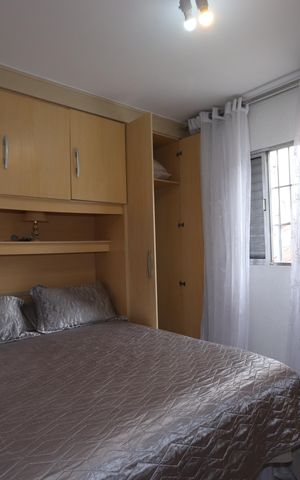 Casa à venda com 160m², 3 quartos e 2 vagasSuíte