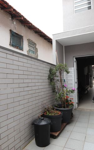 Casa à venda com 160m², 3 quartos e 2 vagasQuintal