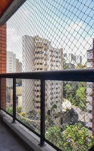 Apartamento para alugar com 269m², 4 quartos e 2 vagasVaranda