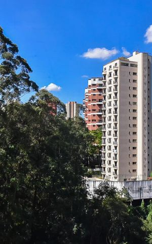Apartamento para alugar com 269m², 4 quartos e 2 vagasVista do Quarto 2
