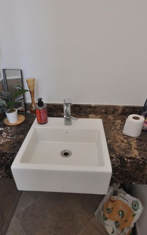 Casa para alugar com 650m², 4 quartos e 4 vagasLavabo 1