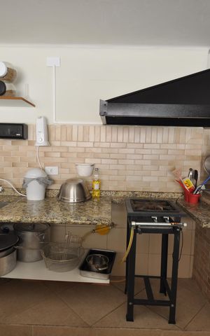 Casa para alugar com 650m², 4 quartos e 4 vagasEspaço Gourmet