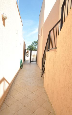 Casa para alugar com 650m², 4 quartos e 4 vagasQuintal