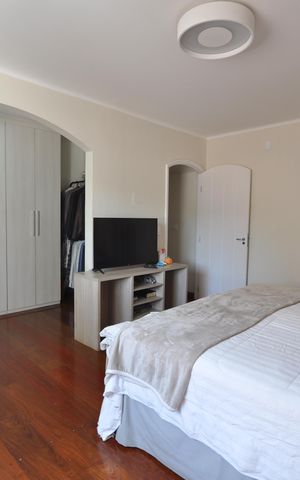Casa para alugar com 650m², 4 quartos e 4 vagasSuíte Master