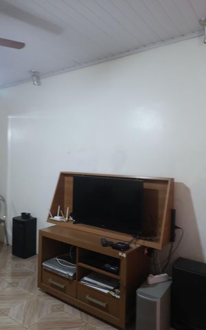 Casa à venda com 195m², 4 quartos e 5 vagasSala