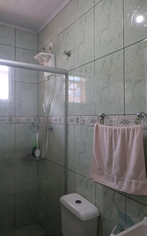 Casa à venda com 195m², 4 quartos e 5 vagasBanheiro Social
