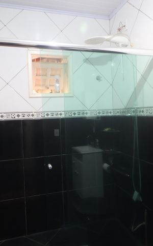Casa à venda com 195m², 4 quartos e 5 vagasBanheiro da Suíte