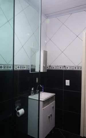 Casa à venda com 195m², 4 quartos e 5 vagasBanheiro da Suíte