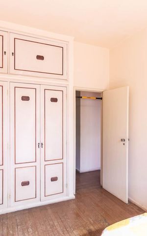 Casa à venda com 220m², 5 quartos e 1 vagaQuarto 1