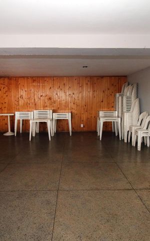 Apartamento à venda com 100m², 3 quartos e 1 vagaÁrea comum - Salão de festas