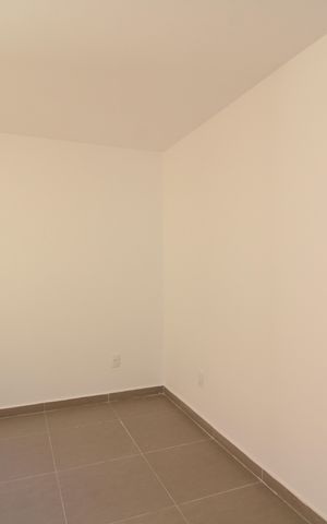 Casa de condomínio à venda com 81m², 2 quartos e 1 vagaSuíte 1