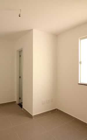 Casa de condomínio à venda com 81m², 2 quartos e 1 vagaSuíte 1