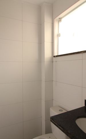 Casa de condomínio à venda com 81m², 2 quartos e 1 vagaLavabo